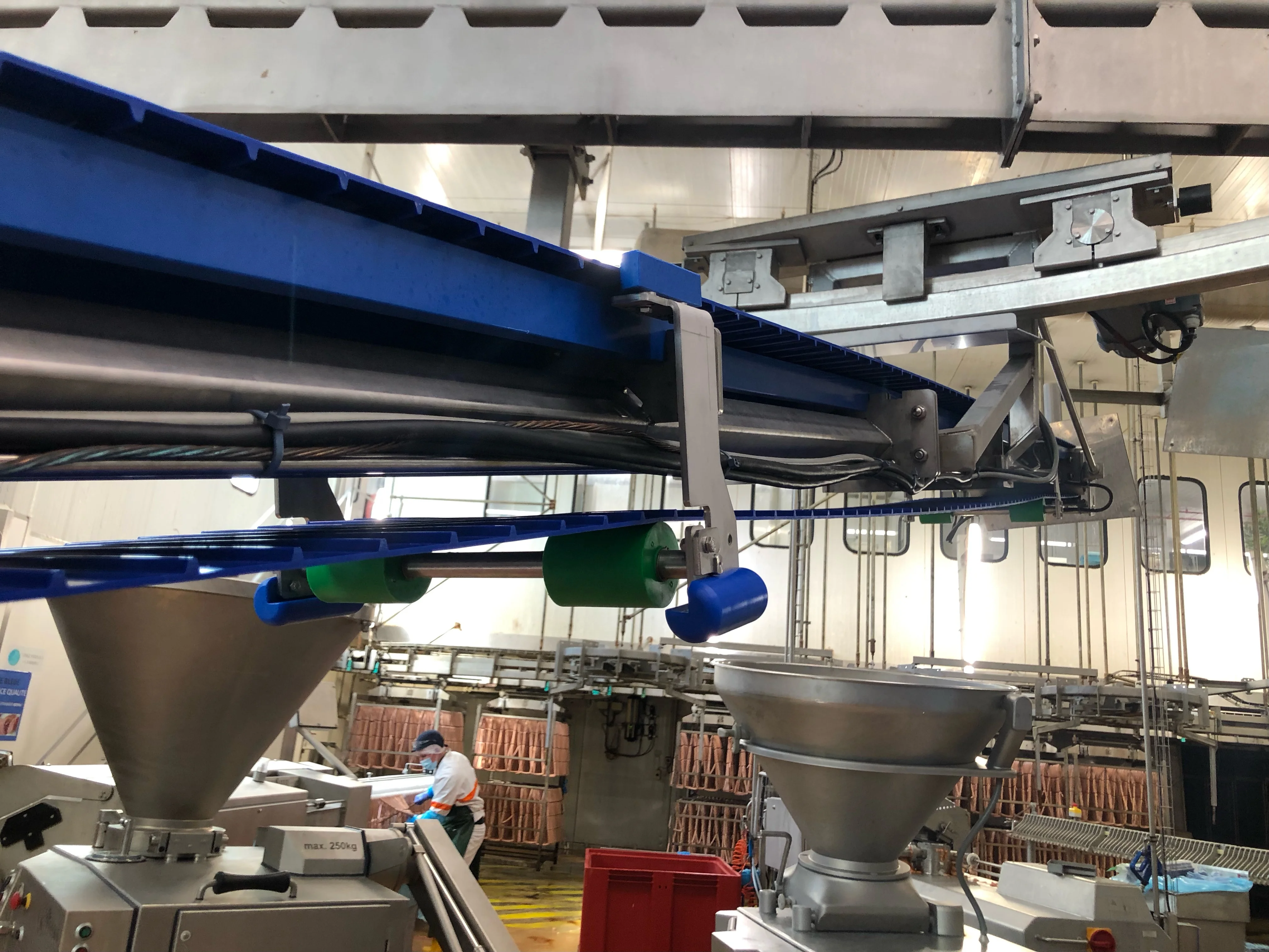 Convoyeur pour l'industrie de la viande