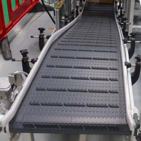 convoyeur plasturgie à bande modulaire